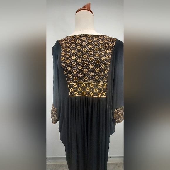 Abaya Muslim Female Dress Attire - Picture 3 of 10